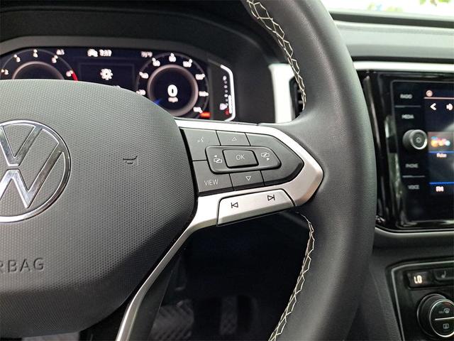 Photo of 2022 Pyrite Silver Metallic Volkswagen Atlas