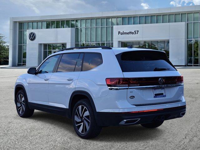 Photo of 2025 Pure White Volkswagen Atlas