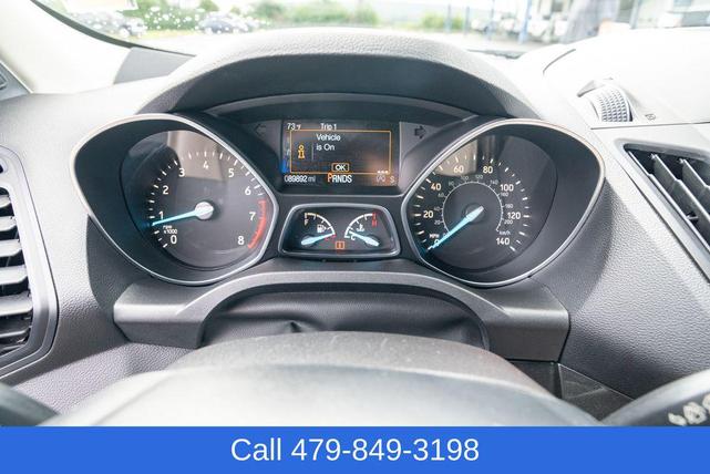 Photo of 2019 Ingot Silver Ford Escape