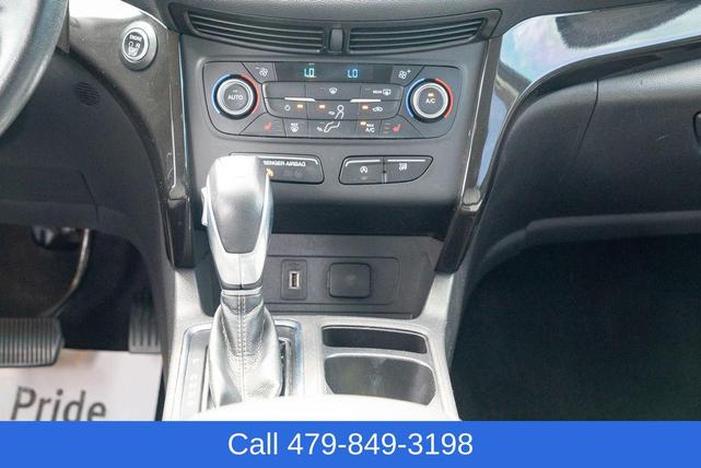 Photo of 2019 Ingot Silver Ford Escape