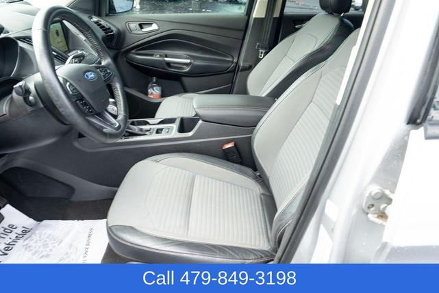 Photo of 2019 Ingot Silver Ford Escape