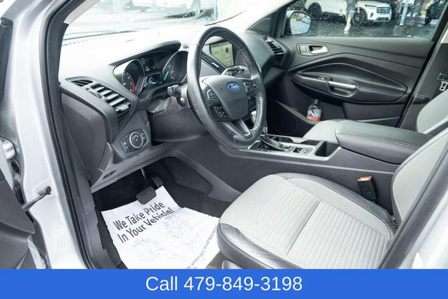 Photo of 2019 Ingot Silver Ford Escape