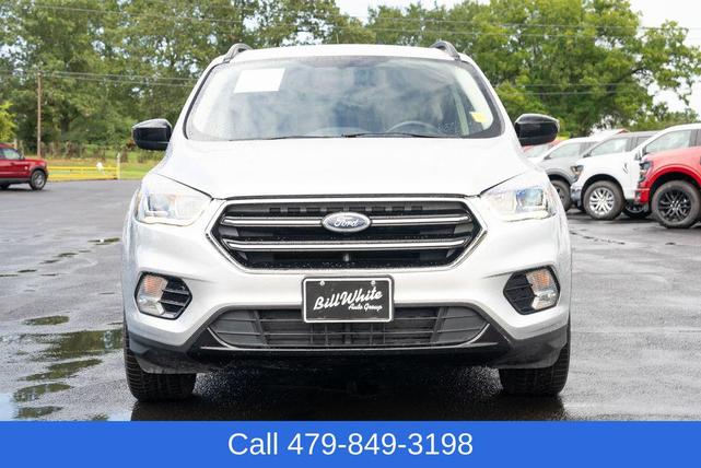 Photo of 2019 Ingot Silver Ford Escape