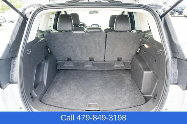 Photo of 2019 Ingot Silver Ford Escape