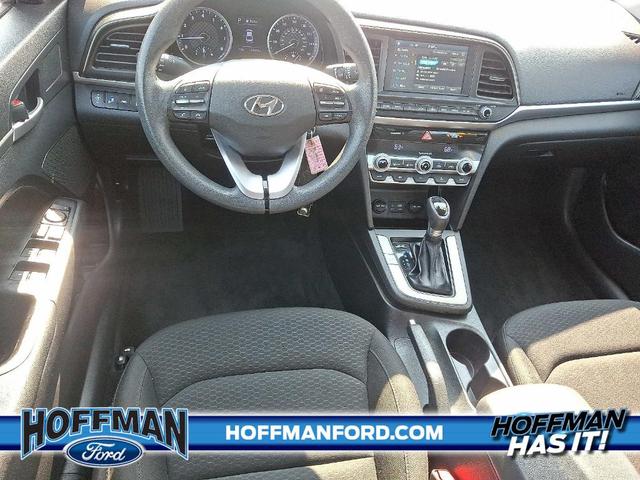 Photo of 2020 Phantom Black Hyundai ELANTRA