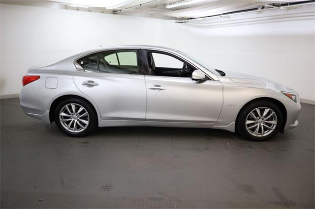 Photo of 2017 Liquid Platinum INFINITI Q50