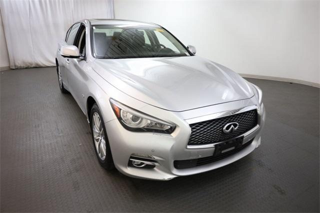 Photo of 2017 Liquid Platinum INFINITI Q50