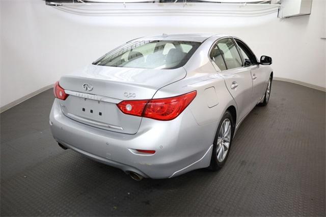 Photo of 2017 Liquid Platinum INFINITI Q50