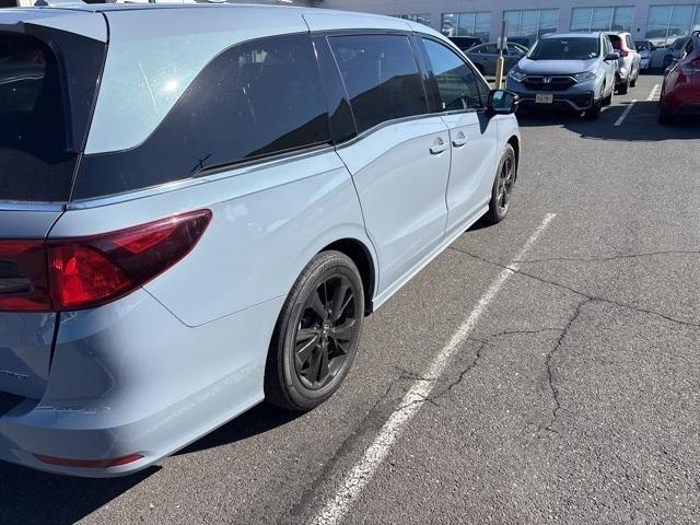 Photo of 2023 Sonic Blue Honda Odyssey