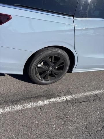 Photo of 2023 Sonic Blue Honda Odyssey