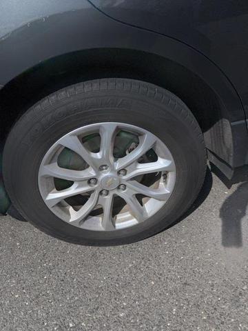 Photo of 2020 Nightfall Gray Metallic Chevrolet Equinox