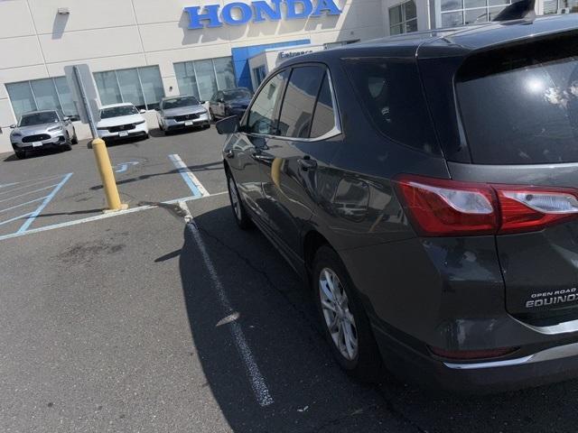 Photo of 2020 Nightfall Gray Metallic Chevrolet Equinox