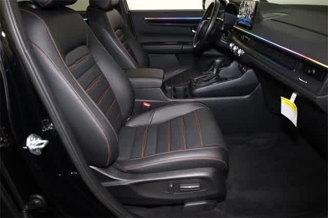 Photo of 2025 Crystal Honda CR-V Hybrid