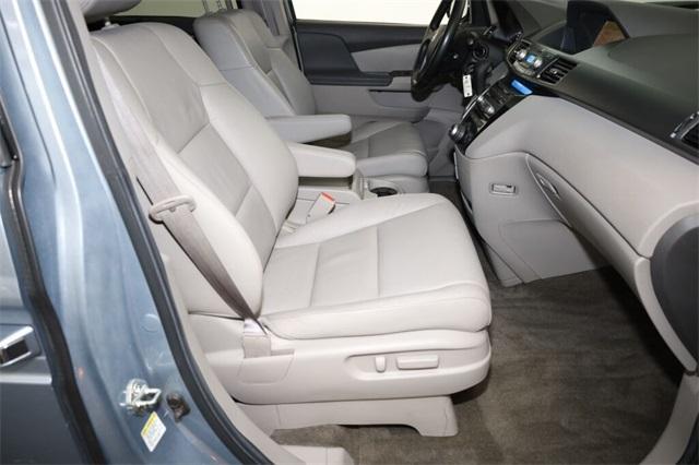 Photo of 2012 Celestial Blue Metallic Honda Odyssey