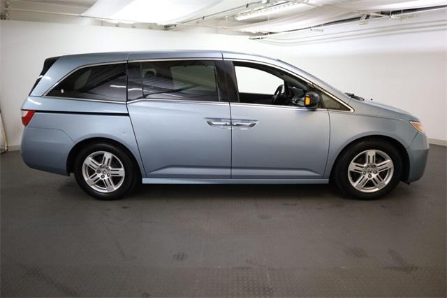Photo of 2012 Celestial Blue Metallic Honda Odyssey
