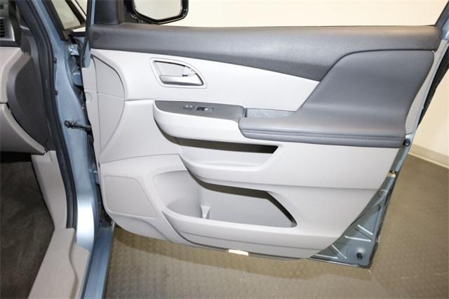 Photo of 2012 Celestial Blue Metallic Honda Odyssey