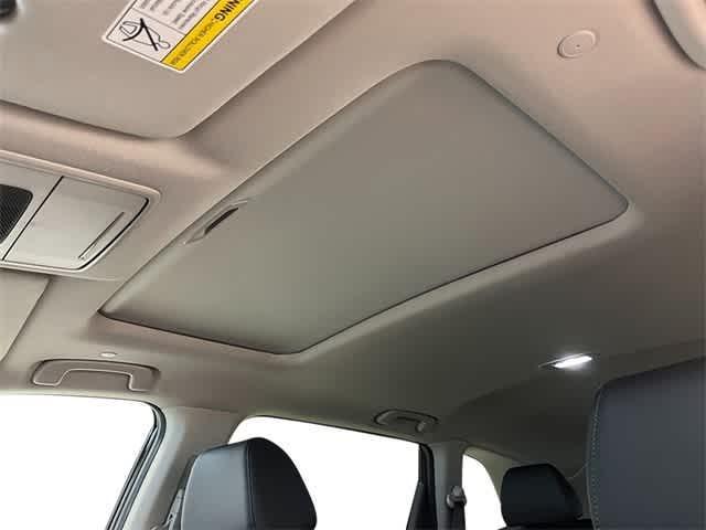 Photo of 2026 Urban Gray Pearl Honda CR-V