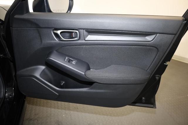 Photo of 2024 Crystal Honda Civic