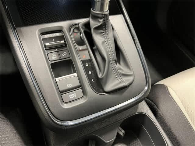 Photo of 2025 Platinum White Pearl Honda CR-V