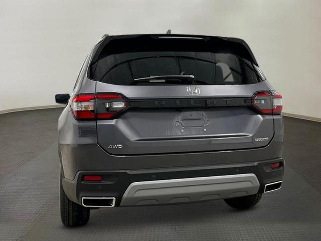 Photo of 2025 Modern Steel Metallic Honda Pilot