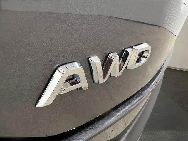 Photo of 2025 Modern Steel Metallic Honda Pilot