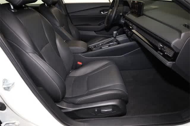 Photo of 2023 Platinum White Pearl Honda Accord Hybrid