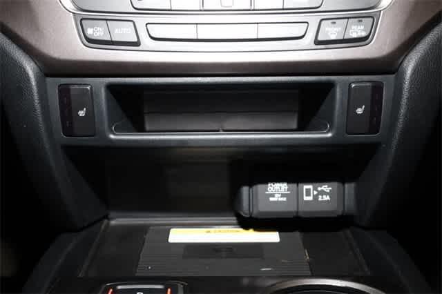 Photo of 2022 Sonic Gray Pearl Honda Pilot