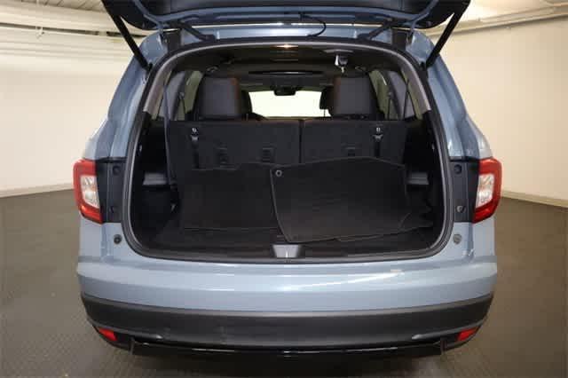 Photo of 2022 Sonic Gray Pearl Honda Pilot