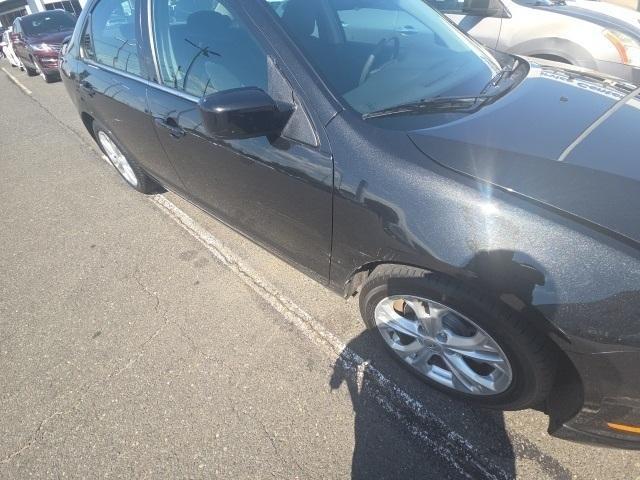 Photo of 2012 Tuxedo Black Ford Fusion