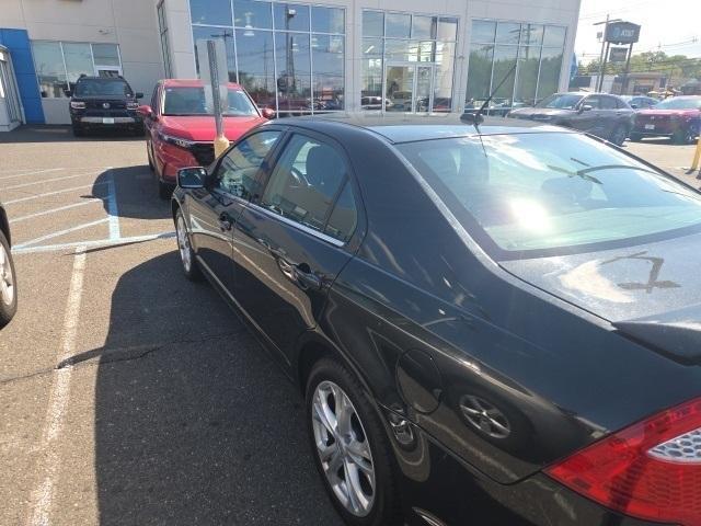 Photo of 2012 Tuxedo Black Ford Fusion