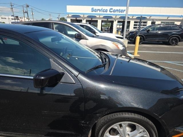 Photo of 2012 Tuxedo Black Ford Fusion