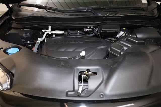 Photo of 2022 Crystal Black Pearl Honda Pilot