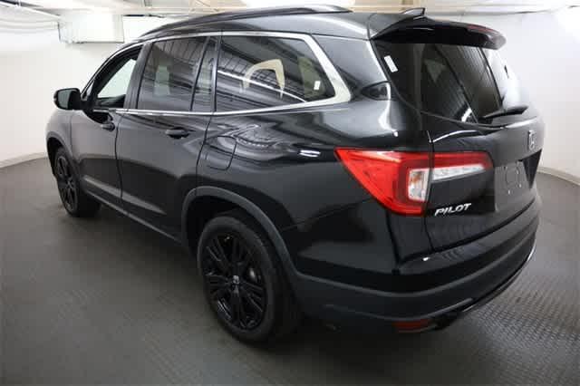 Photo of 2022 Crystal Black Pearl Honda Pilot