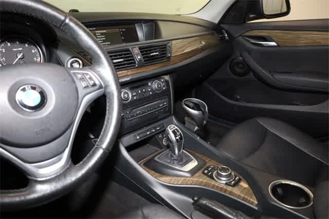 Photo of 2013 Sparkling Bronze Metallic BMW X1