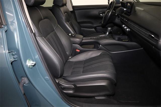 Photo of 2023 Pearl Honda HR-V