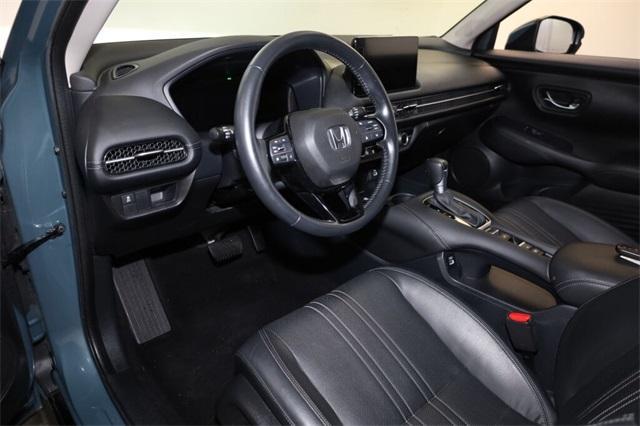 Photo of 2023 Pearl Honda HR-V
