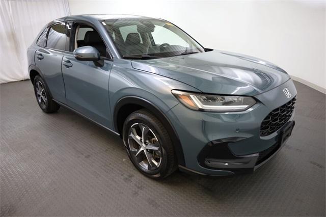 Photo of 2023 Pearl Honda HR-V