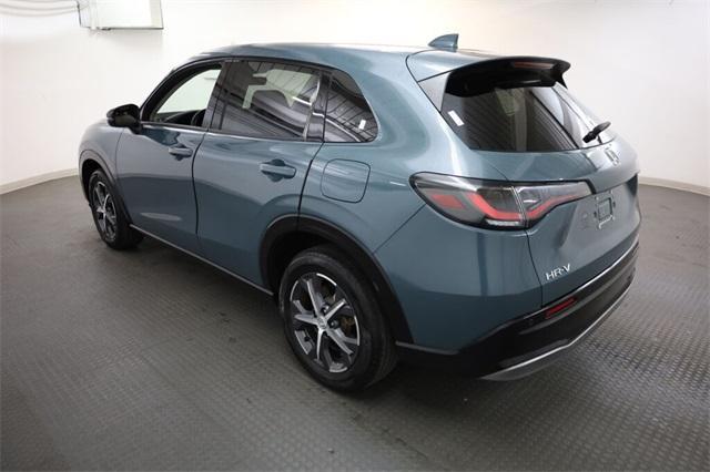 Photo of 2023 Pearl Honda HR-V