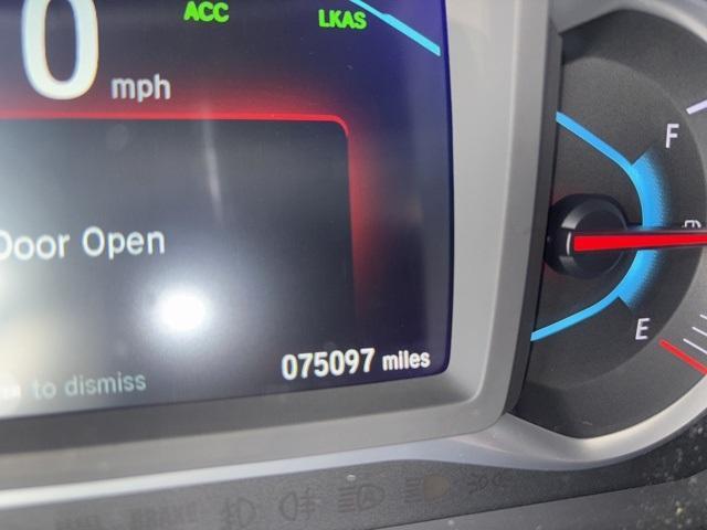 Photo of 2022 Silver Honda Pilot