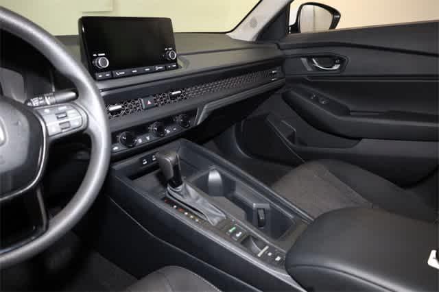 Photo of 2024 Platinum White Pearl Honda Accord