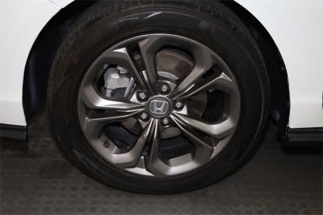 Photo of 2024 Platinum White Pearl Honda Accord