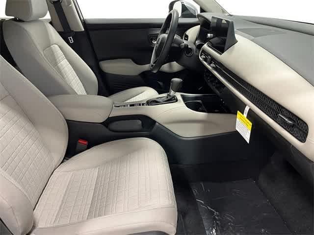 Photo of 2026 Solar Silver Metallic Honda HR-V