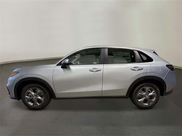 Photo of 2026 Solar Silver Metallic Honda HR-V