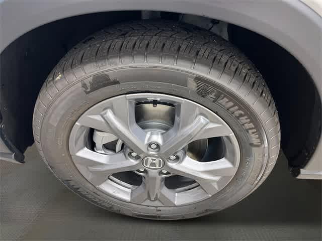 Photo of 2026 Solar Silver Metallic Honda HR-V