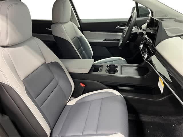 Photo of 2025 Sonic Gray Pearl Honda Prologue