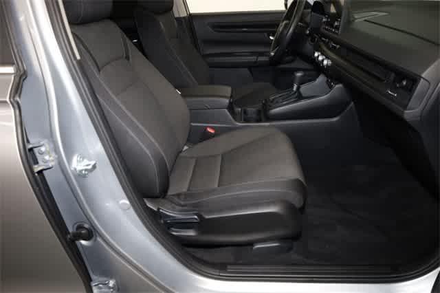 Photo of 2024 Lunar Silver Metallic Honda CR-V