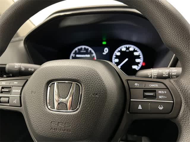 Photo of 2025 Platinum White Pearl Honda CR-V