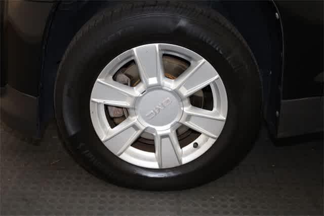 Photo of 2012 Carbon Black Metallic GMC Terrain