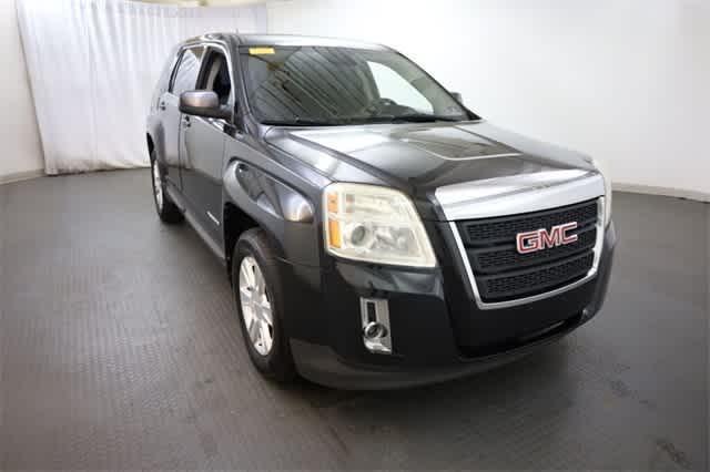 Photo of 2012 Carbon Black Metallic GMC Terrain