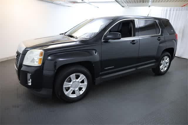 Photo of 2012 Carbon Black Metallic GMC Terrain